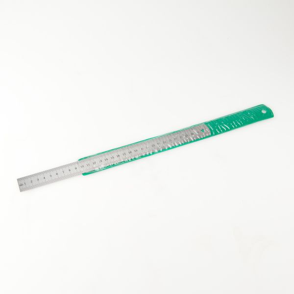 Stahlmaßstab 1 mm / 1 mm